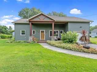 3894 Howlett Hill Rd, Syracuse, NY 13215