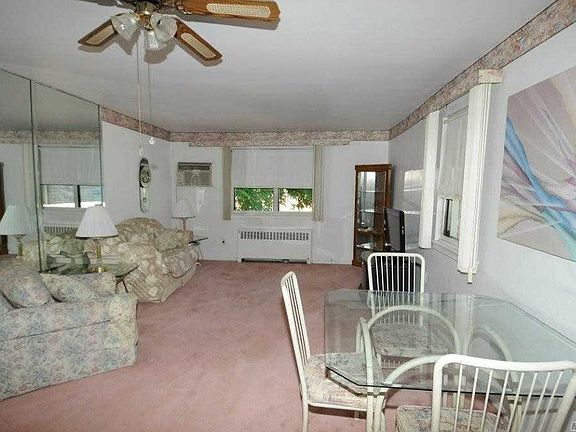 3rd image of 26818 82nd Ave #141B