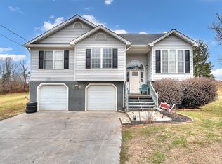15 Oyce Rowe Ct, Jonesborough, TN 37659