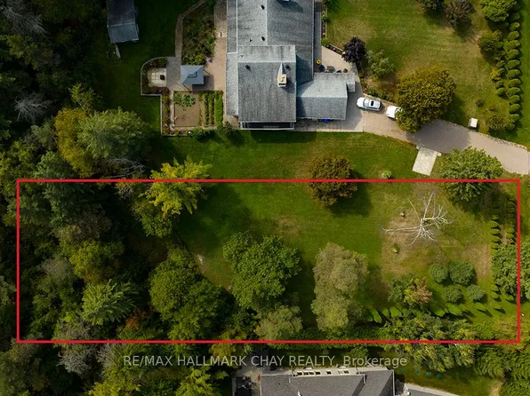 1083 Carson Rd, Springwater, ON L9X 0T7