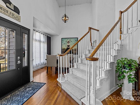 5th image of 1509 Orange Hill Ct