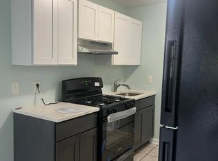 452 15th Ave #2B, Newark, NJ 07103