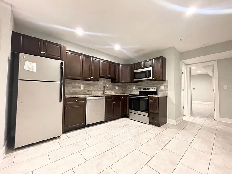 522 N Preston St #O1 — Photo 3