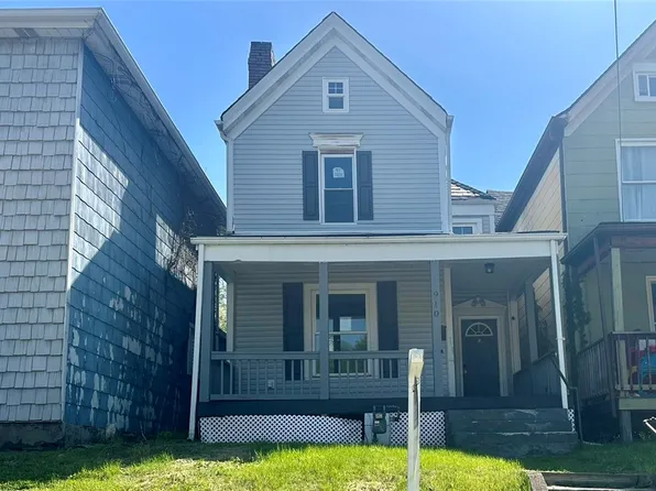 910 9th Ave, Beaver Falls, PA 15010