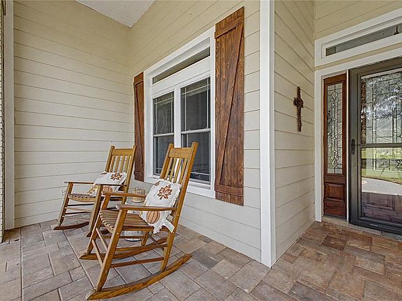3rd image of 23025 HAYMAN ROAD