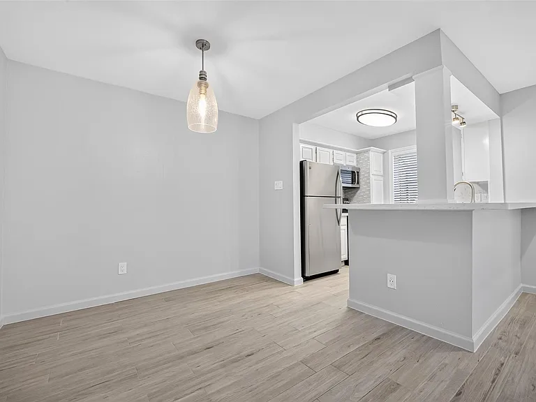 1311 Antoine Dr #195 — Photo 8