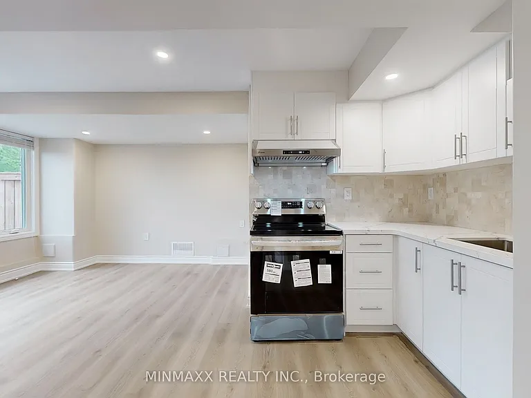 465 Thornborrow Ct — Photo 13