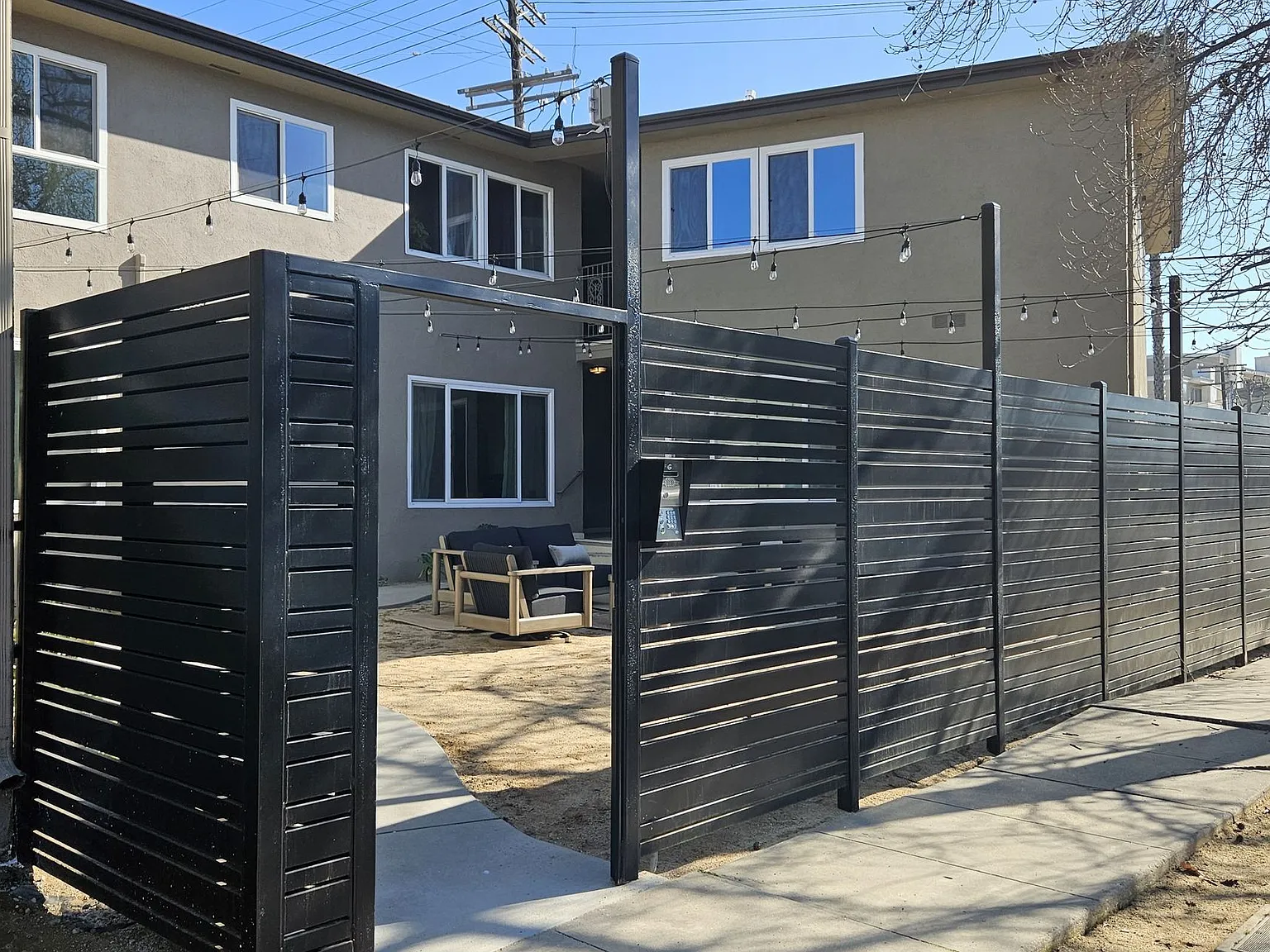 (Sr/Eu/Yo:B) 3280 Provon Lane — Photo 2