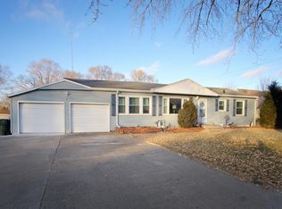 737 Webster St, Waterloo, IA 50703