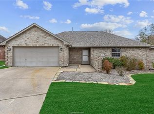 4102 Chamberlain Cir, Bryan, TX 77802
