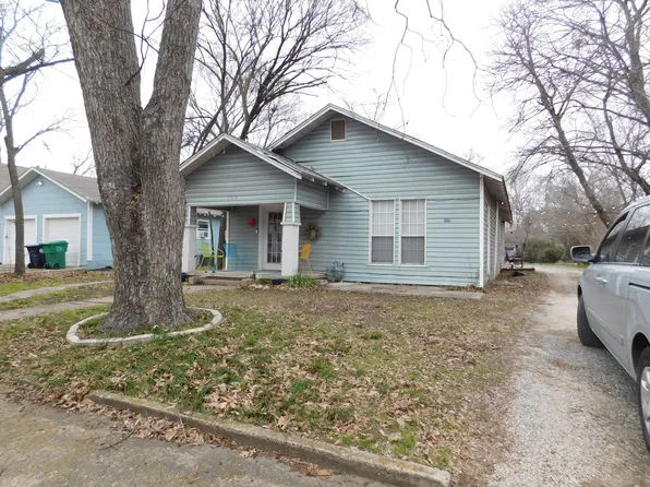 408 Egan St #B, Denton, TX 76201