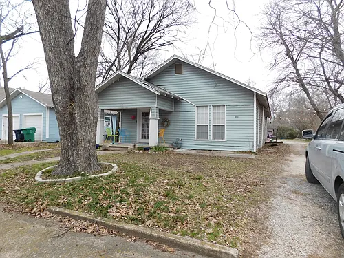 408 Egan St #B Photo 1