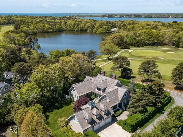 320 Parker Rd, Barnstable, MA 02630