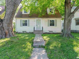 2203 16th St, Rock Island, IL