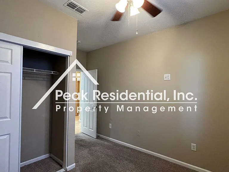 9409 Trolio Way — Photo 17