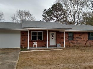 514 County Road 223, Ozark, AL 36360