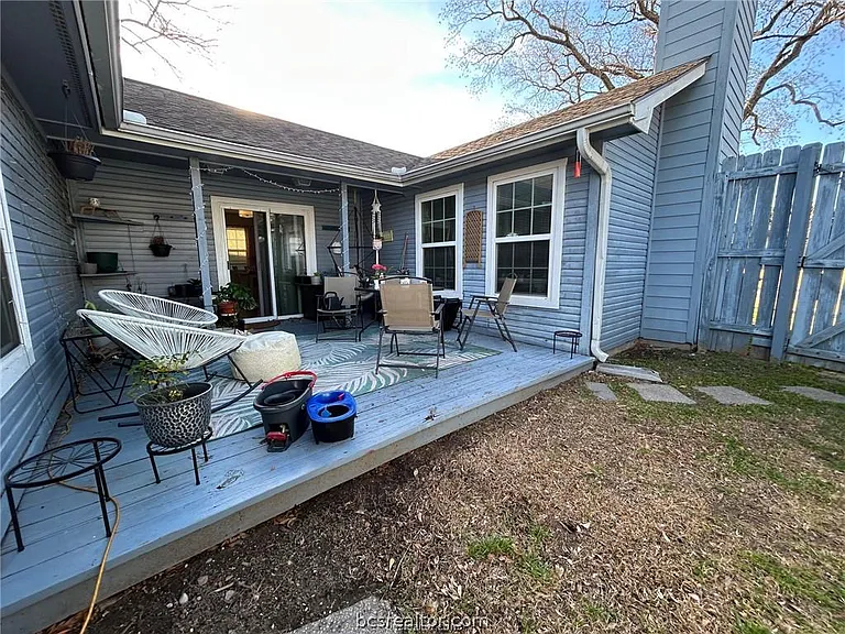 808 Kalanchoe Ct — Photo 15