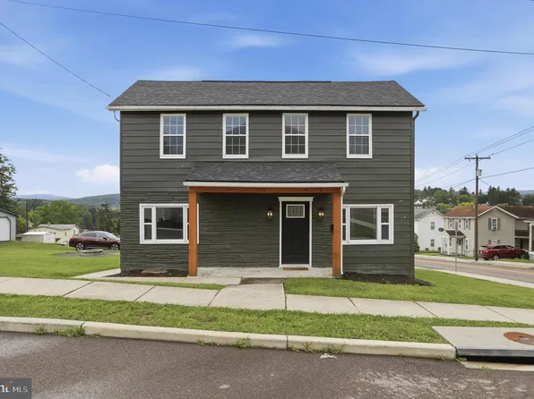 57 Washington St, Frostburg, MD 21532