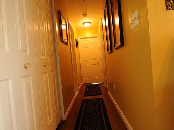 4th image of 300 Juneberry Way Unit 2B