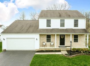 345 Flat River St, Pickerington, OH 43147