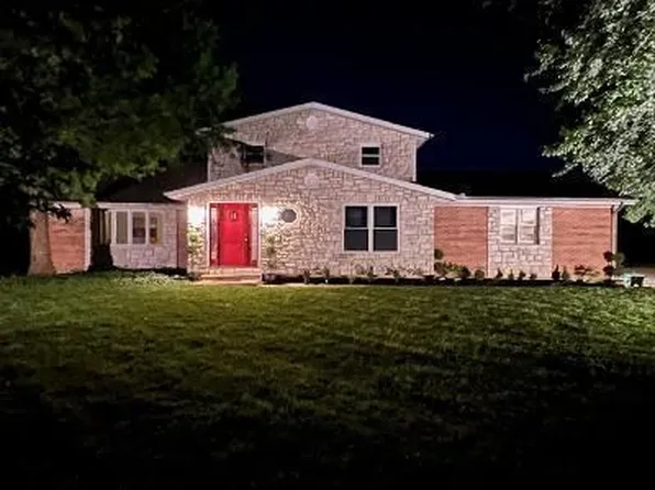 8617 Livingston Rd, Cincinnati, OH 45251