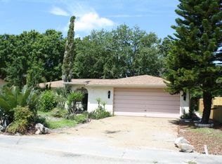 8727 Robilina Rd, Port Richey, FL 34668