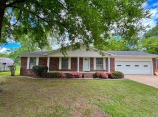 30 Robinson St, Cabot, AR 72023