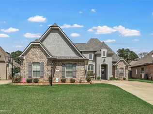 717 Fir Wood Ln, Haughton, LA 71037