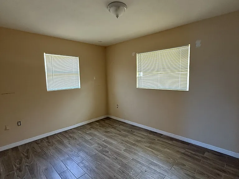 2236 Wolverton Ct — Photo 5