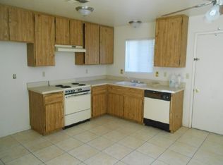 7139 Palo Alto Ave APT 1, Yucca Valley, CA 92284