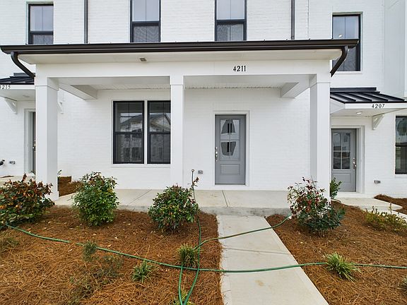 4th image of 4211 Alexander View Dr