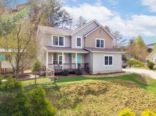 21 Moss Pink Pl, Asheville, NC 28806