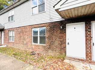 5878 Pickering St #C, Virginia Beach, VA 23462