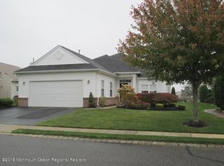 17 Trevi Ct, Manchester, NJ 08759