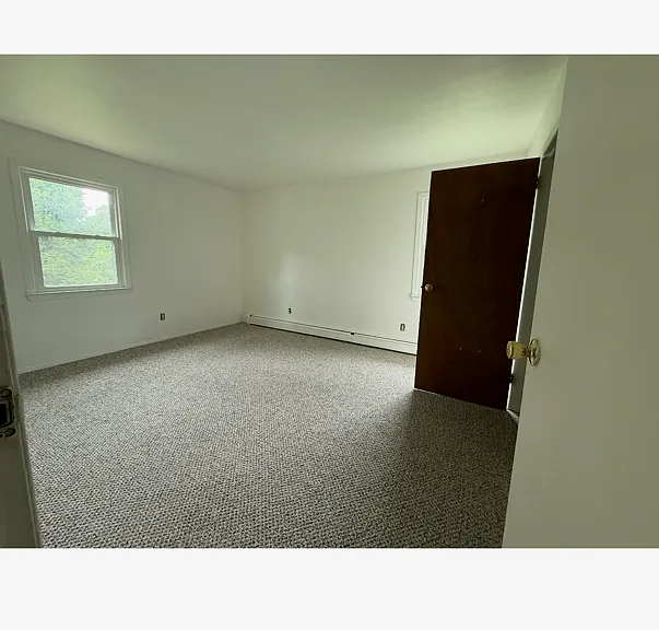 28 Warner Ln #2 — Photo 5