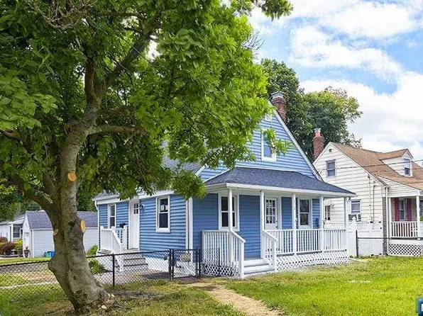 172 Palsa Ave, Elmwood Park, NJ 07407