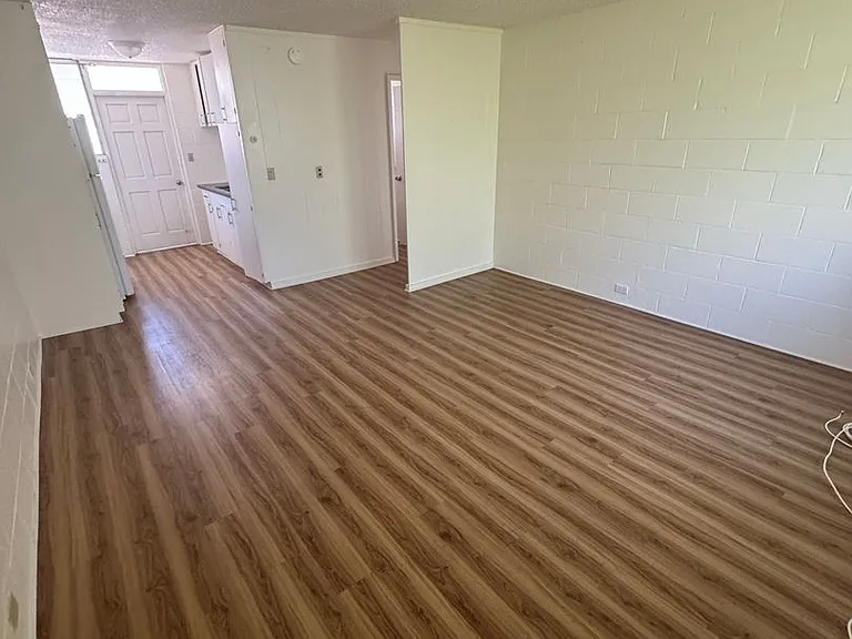 1653 Pensacola St #4 — Photo 9