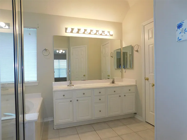 3014 Aylesworth Ct — Photo 9