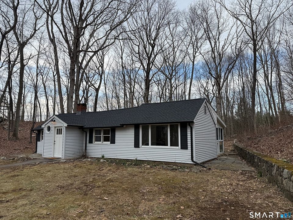 1st image of 71 Picketts Ridge Road
