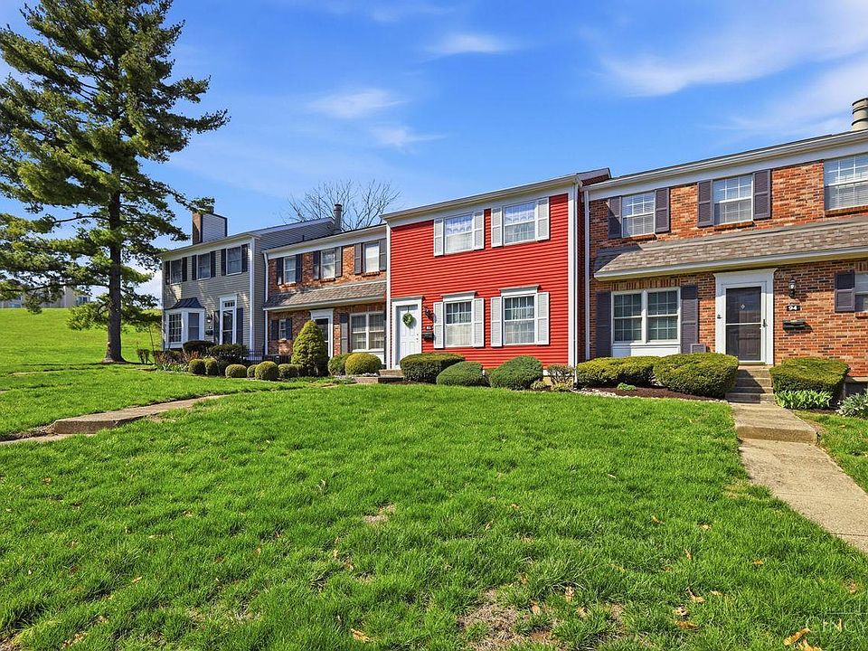 1st image of 93 Applewood Dr