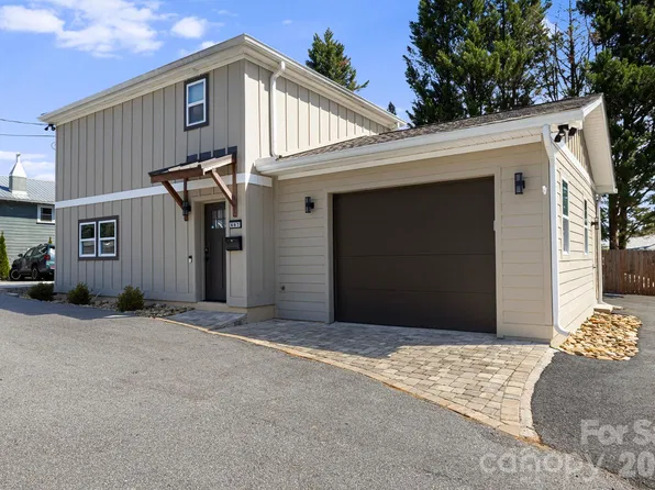 607 Kanuga Rd, Hendersonville, NC 28739