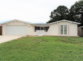 7541 Embassy Blvd, Port Richey, FL 34668