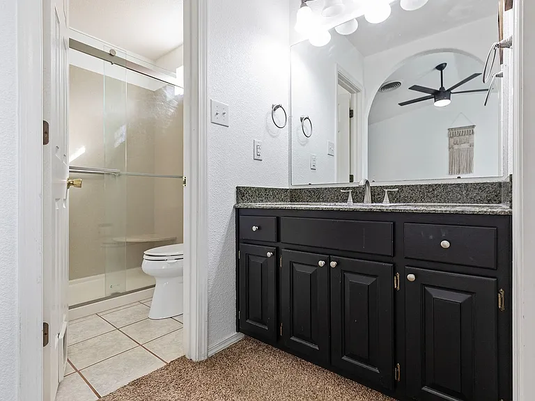 604 Venus Ave — Photo 16