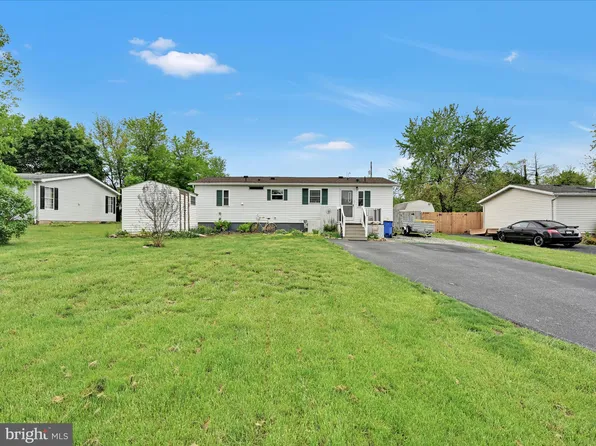 4850 Hikey St, Dover, PA 17315