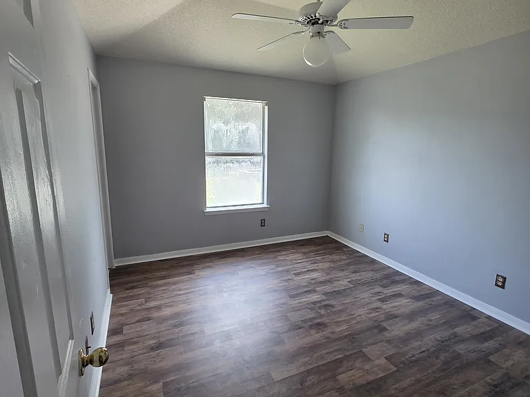 24107 Lazy Kay Ln — Photo 5