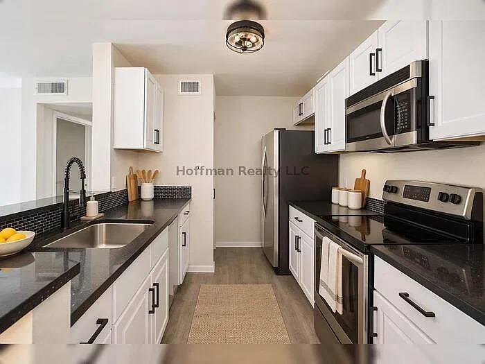 1 bed, 1.0 bath, 894 sqft, $1,400 — Photo 4