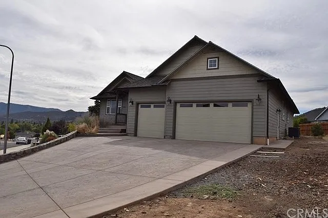 803 N View Dr photo 1