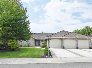 210 S 70th Ave, Yakima, WA 98908