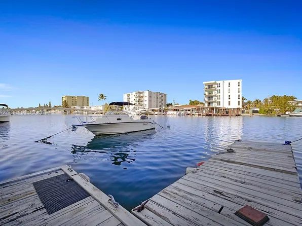 8142 Byron Ave #3, Miami Beach, FL 33141