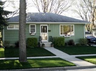 826 20th St S, Fargo, ND 58103